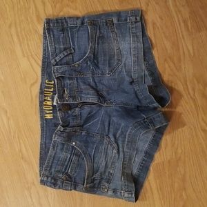 Hydraulic shorts size 11/12